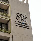 Cyrus One By Trivelles