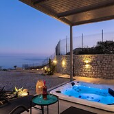 Villa Aquamarine beachfront Rhodes