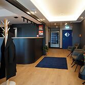 Magnet Hotel