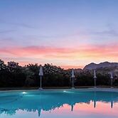 Sardinia Hillside Retreat - Apt 13 - 2BR, quiet area, parking