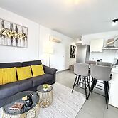 127 NIC - Stay Sun Line Apartment