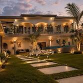 Maria Gracia House