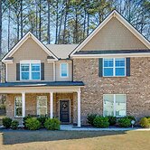 Great for Families! Getaway w/ Yard in Atlanta
