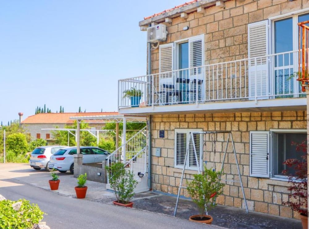 Delux Konavle Village Apartment