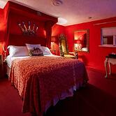 The lion hotel