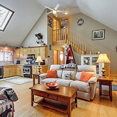 All-season Family Retreat w/ Dock on Loon Lake!
