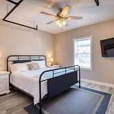 902 Howard Lofts