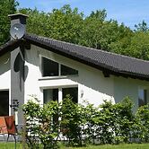 Bungalow im Eifelpark mit Terrasse