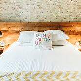 The Grove Hotel