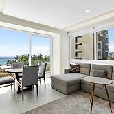 Relaxing Condo With Rooftop Pool, Oceanview Balcony & Walkable Beach A