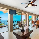 Mismaloya Beach Condo With Ocean Views, On-site Pool, Grill, & Private