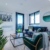 Stunning 2-bed Flat Amazing Location Sleeps 4