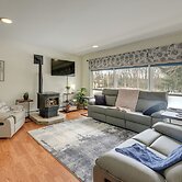 Spacious Soldotna Home: Walk to Fishing & Parks!