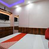 Hotel Surbhi Grant