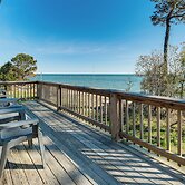 Gwynn's Island Gem Private Beach & Bay Views