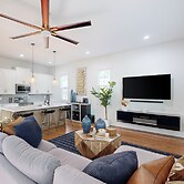 ATL Townhome Near Mercedes-benz Stadium: Sleeps 6!