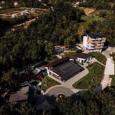 Maiden Water Resort