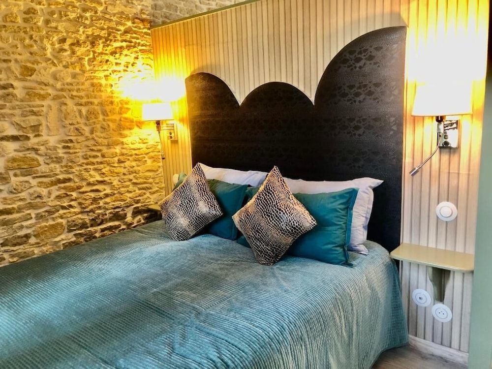 Les Fleurs De Lys, Suites&Appart , Entrée et Terrasse Privée Proche de