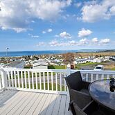 Caravan Sleeps 6 - Sea Views, Parking, Pets