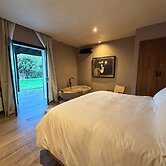 Chateau Montchenot Hotel de Cielo