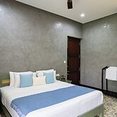 Vintage Retreat by ELIVAAS 5BHK Villa