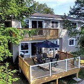 Luxurious Waterfront Retreat on Paudash Lake - Ridgestone Cottage