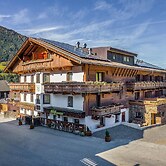 Hotel Alpenstolz