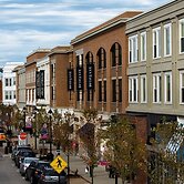 Hyatt Place Cleveland / Westlake / Crocker Park