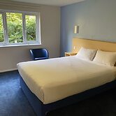 go2 Dundee Camperdown Hotel