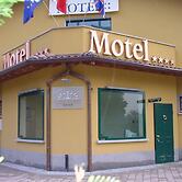 Adda Hotel