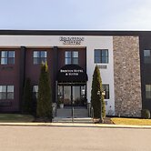 Brinton Suites