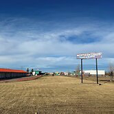 Northern Lights Inn & Suites