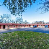 OYO Hotel Beeville - US 181