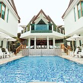 Acuatico Beach Resort