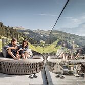 Aktiv- & Wellnesshotel Bergfried