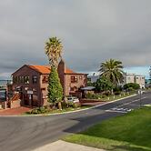 White Shark Guest House