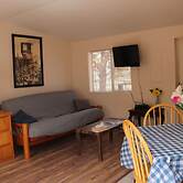 Grand Canyon Caverns Inn