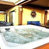 Las 7 Maravillas - Adults Only