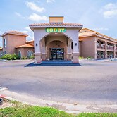 Lone Star Inn & Suites