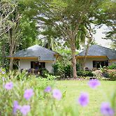 Saphli Villa Beach Resort