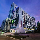 Holiday Inn Express & Suites Johor Bahru by IHG