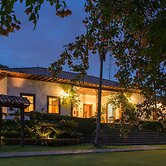 Hotel Fazenda Capoava