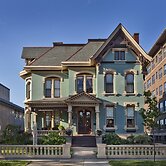 Kalamazoo House