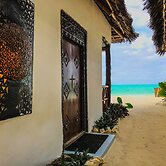 Jambiani White Sands Beach Bungalows