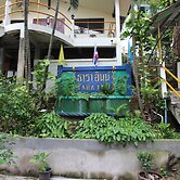 Tara Inn at The Rock