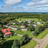 Cavendish Lodge & Cottages