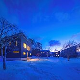 Powdersuites by The Hakuba Collection