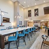 Hampton Inn & Suites Cincinnati / Kenwood
