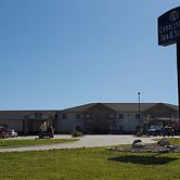 Cobblestone Inn & Suites - Holstein