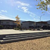 Golden Sands Resort Motel